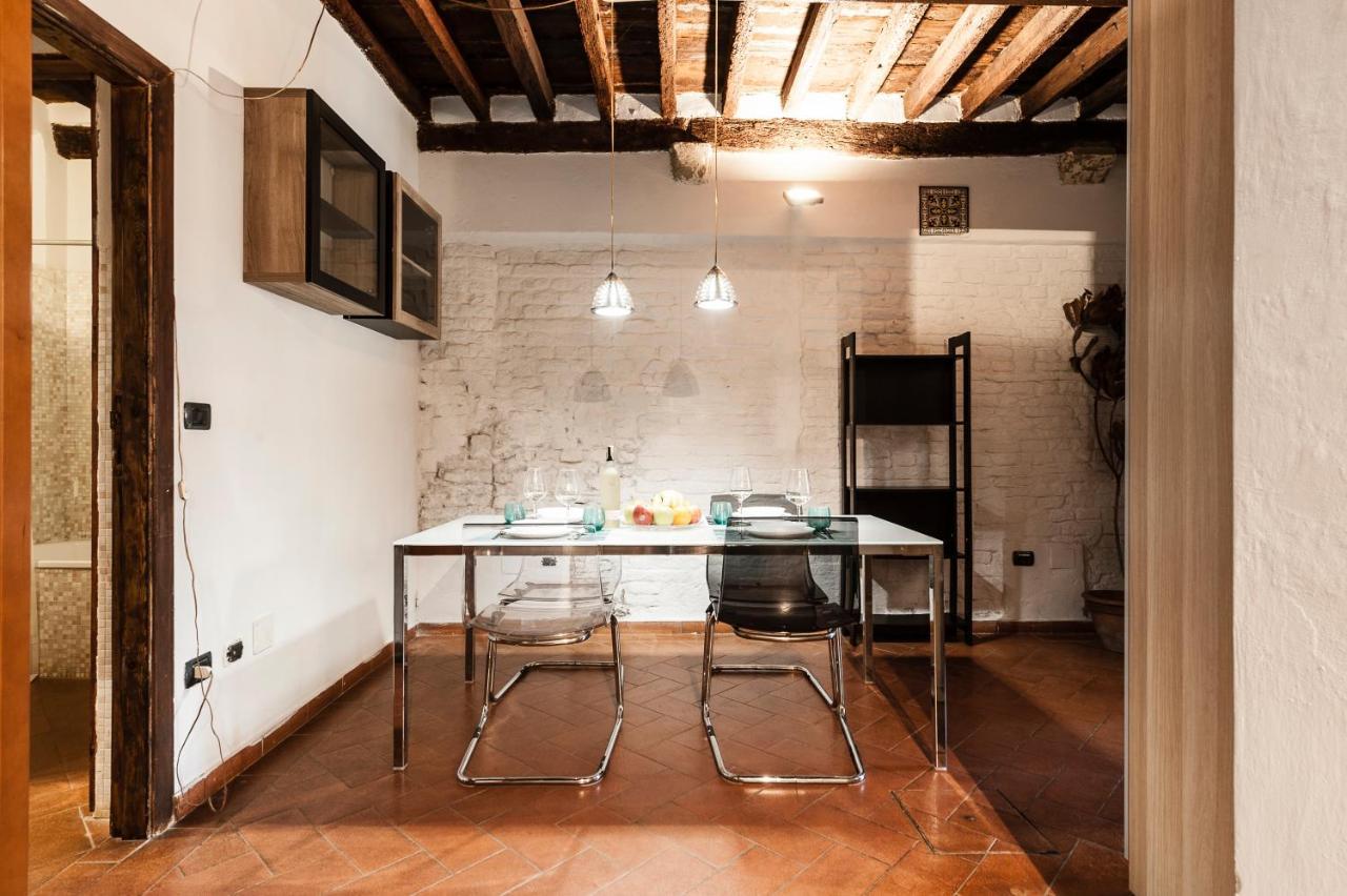 Hostly - Garden House Near The Tower - Historical House With Private Garden Apartment Пиза Екстериор снимка