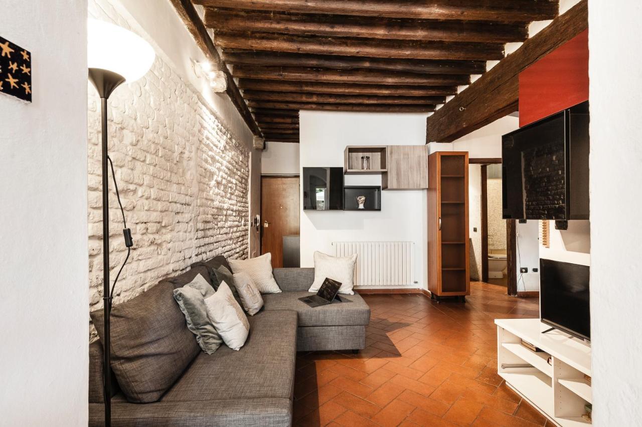Hostly - Garden House Near The Tower - Historical House With Private Garden Apartment Пиза Екстериор снимка